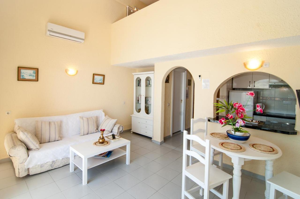 Skol 911A 1 Bedroom Duplex With Sea Views ماربيا المظهر الخارجي الصورة